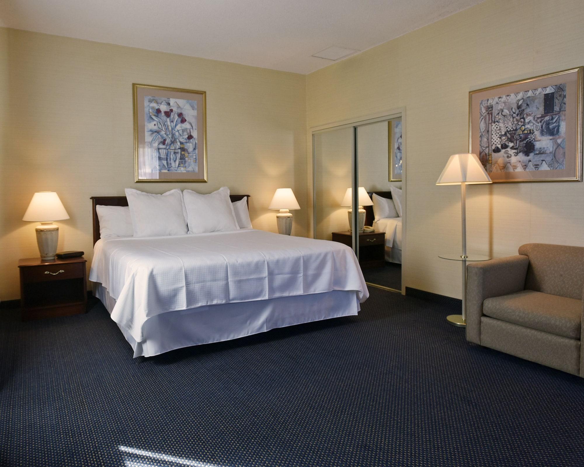 Maron Hotel&Suites Danbury Eksteriør billede