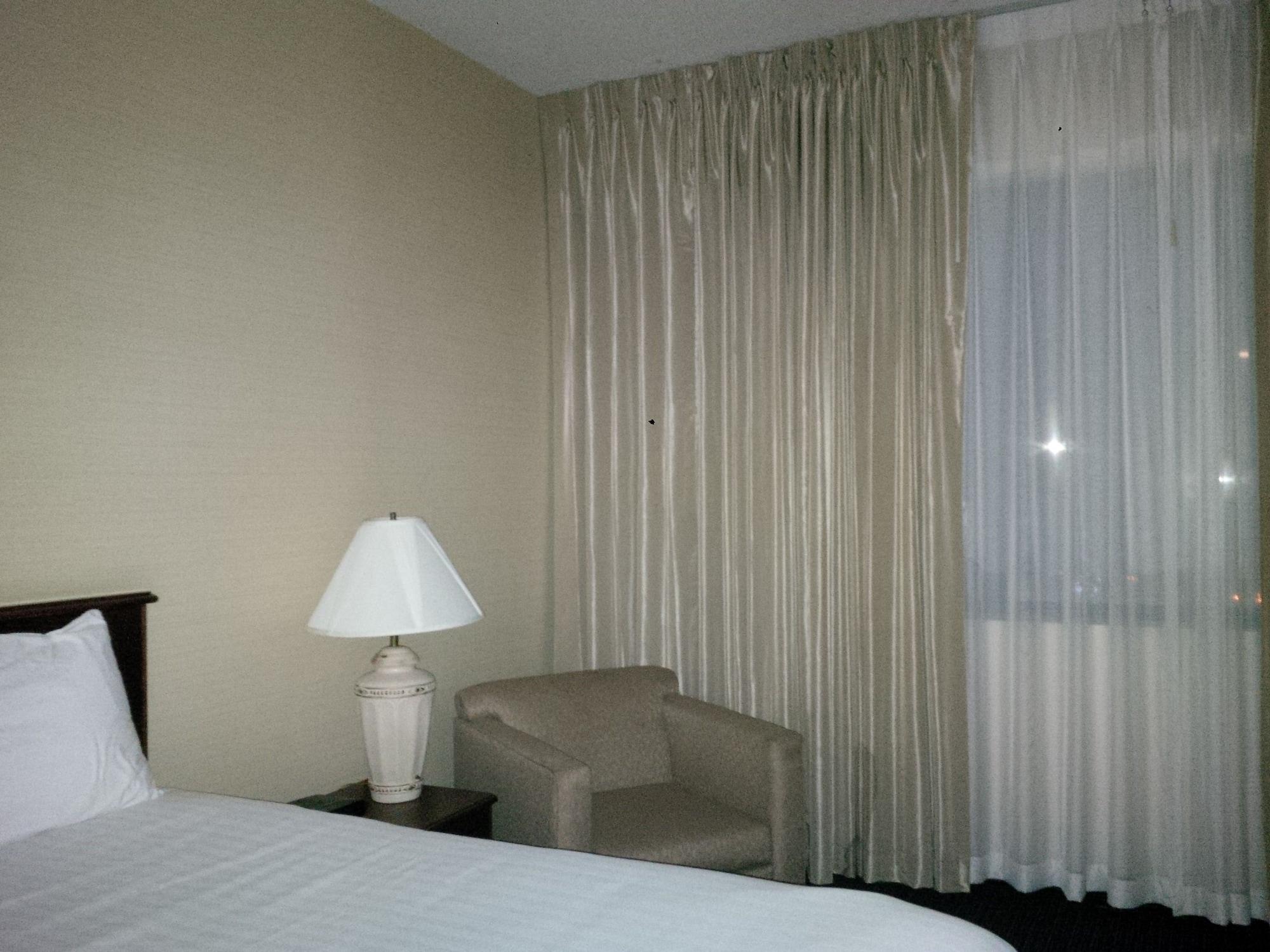 Maron Hotel&Suites Danbury Eksteriør billede