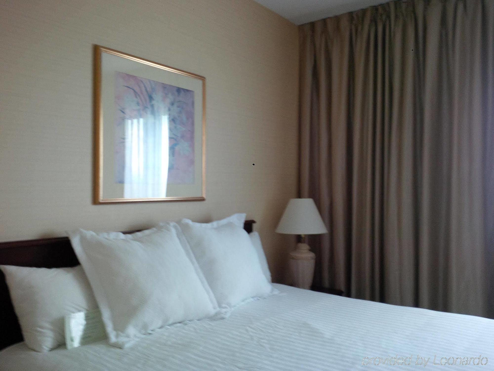 Maron Hotel&Suites Danbury Eksteriør billede